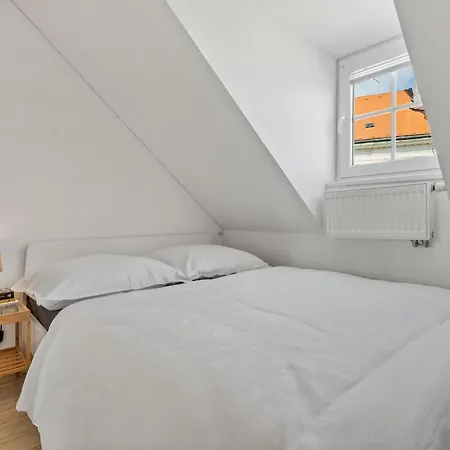 Apartament Apple